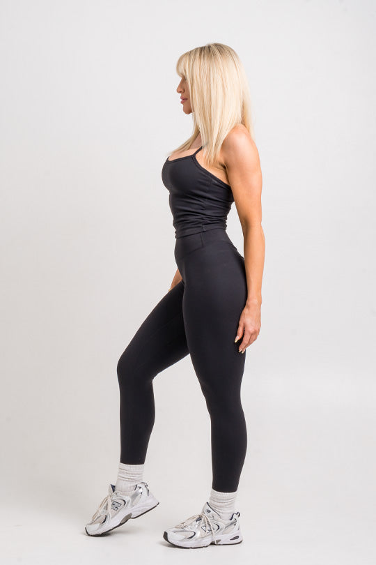 black snatched waist top