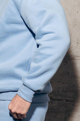 oversized crewneck sweatshirt