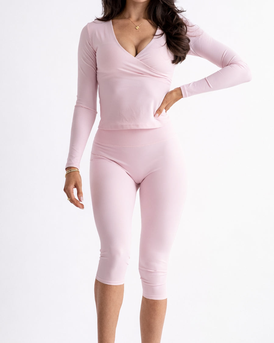 SoftSculpt Everyday Capri Legging in Petal Pink, front view | MAKAI